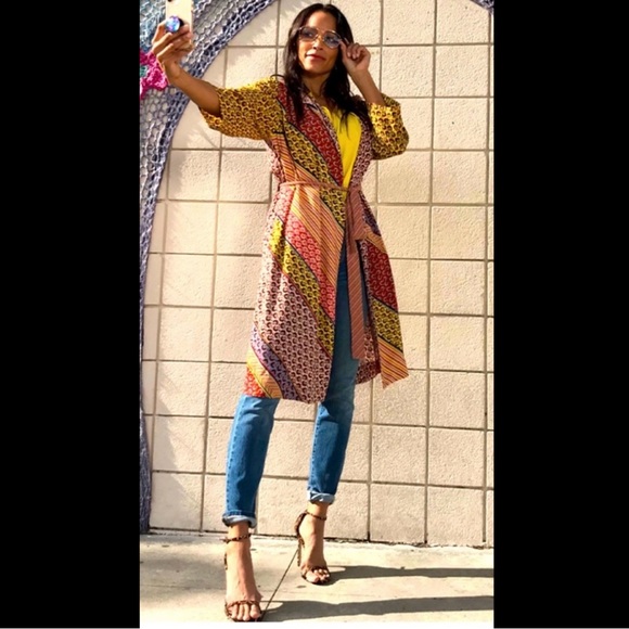 CAbi Poet Jacket #5664 Pockets a belt Tie boho Mixed Media Patchwork Robe Floral - Picture 6 of 16